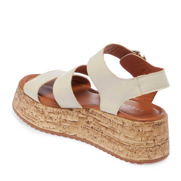 Bej Deri Kadın Sandalet - K24Y1SN67244-A25 - 2