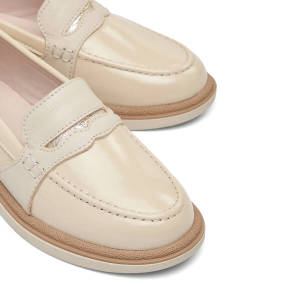 Bej Hakiki Rugan Deri Kadın Loafer - K26I1AY68415-A54 - 3