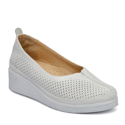  Beyaz Deri Kadın Dolgu Topuklu Ayakkabı - K23I1AY66639-A26 