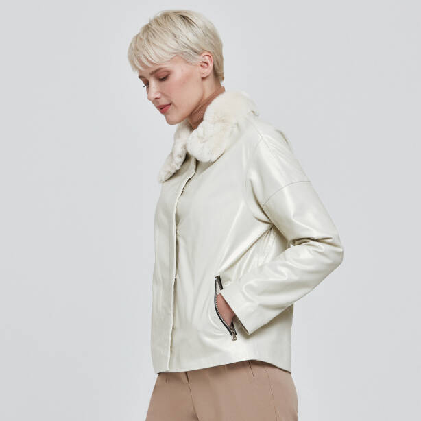 Beyaz Deri Kadın Kürk Mont - K23KDM320371-R5Q - 2