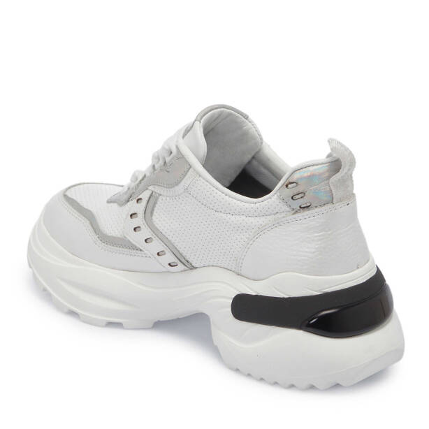 Beyaz Deri Kadın Sneaker - K24I1AY67312-A26 - 2