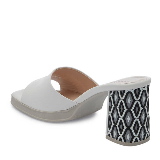 Beyaz Hakiki Deri Kadın Terlik - K25Y1TR68083-A26 - 4