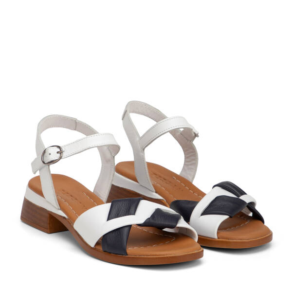 Beyaz Hakiki Deri Kadın Sandalet - K26Y1SN68534-L94 - 2