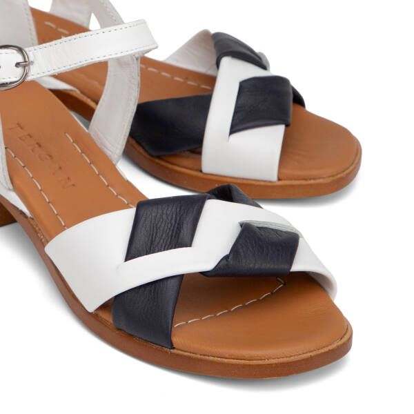 Beyaz Hakiki Deri Kadın Sandalet - K26Y1SN68534-L94 - 3