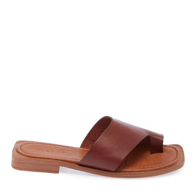  Bordo Deri Kadın Terlik - K24Y1TR67271-I51 - 3