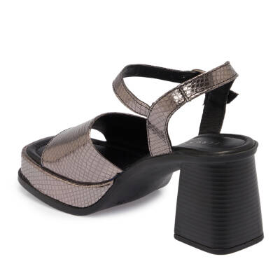 Platin Deri Kadın Sandalet - K24Y1SN67285-O1U - 2