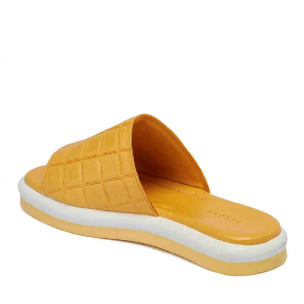 Sarı Hakiki Deri Kadın Terlik - K24Y1TR67443-L9T - 3