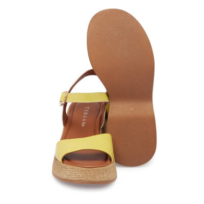 Sarı Rugan Deri Kadın Sandalet - K24Y1SN67250-N51 - 4