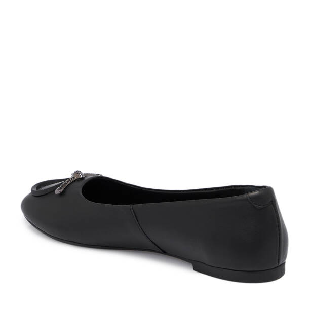 Siyah Deri Kadın Babet - K25S1BB68365-A23 - 2