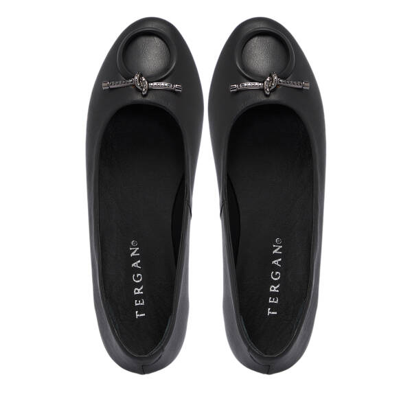 Siyah Deri Kadın Babet - K25S1BB68365-A23 - 5