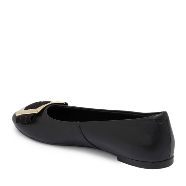 Siyah Deri Kadın Babet - K25S1BB68366-A23 - 2