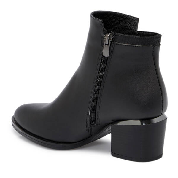 Siyah Deri Kadın Bot - K25K1BT68154-A23 - 2