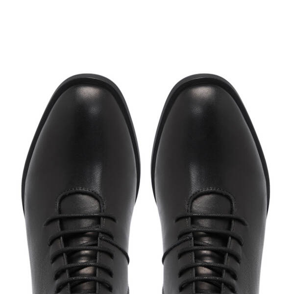 Siyah Deri Kadın Bot - K25K1BT68189-A23 - 5