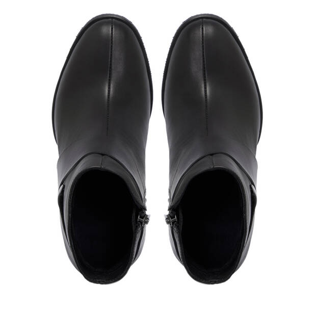 Siyah Deri Kadın Bot - K25K1BT68192-A23 - 5