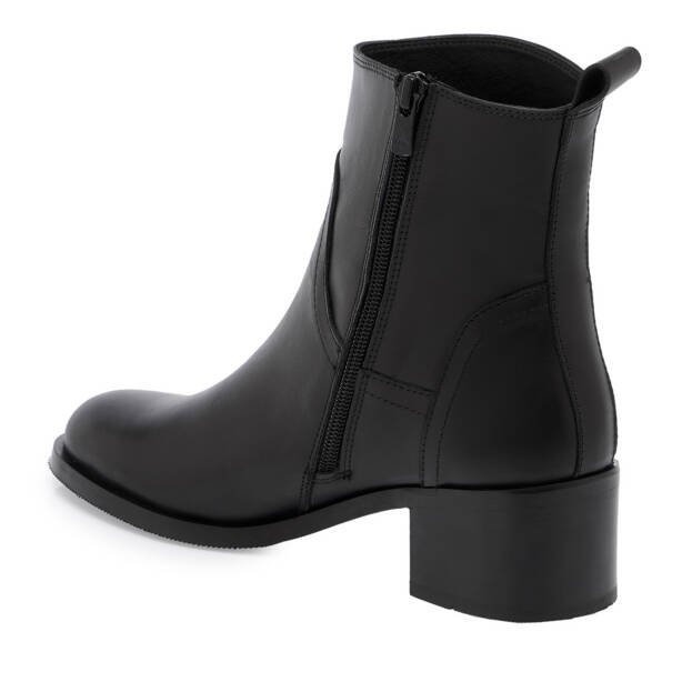 Siyah Hakiki Deri Kadın Bot - K25K1BT68281-A23 - 2