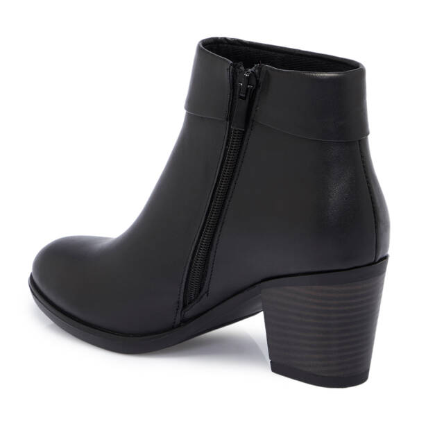 Siyah Deri Kadın Bot - K25K1BT68291-A43 - 2
