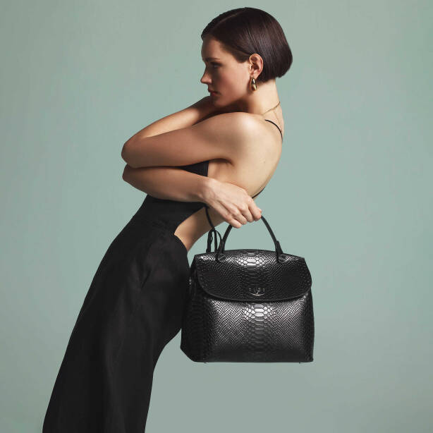 Siyah Deri Kadın Çapraz Askılı Çanta - S25Y1BC79121-B61 