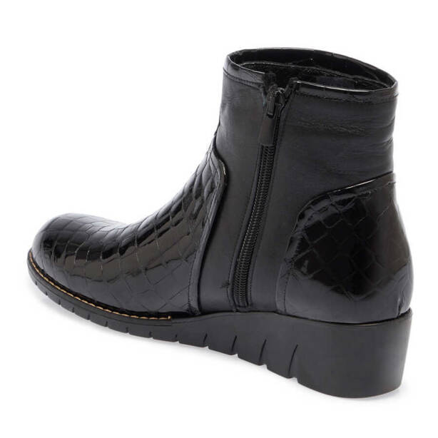 Siyah Deri Kadın Casual Bot - K23K1BT66851-H44 - 2