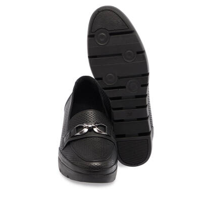  Siyah Deri Kadın Dolgu Topuklu Ayakkabı - K24I1AY67105-A23 - 4