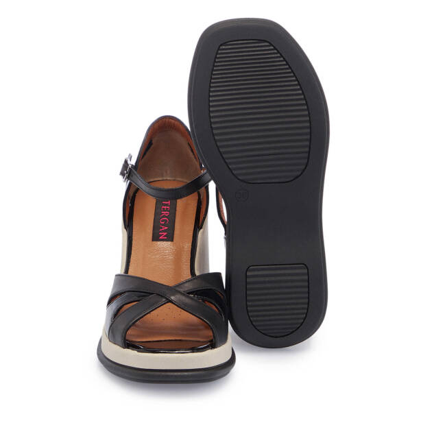 Siyah Hakiki Deri Kadın Dolgu Topuklu Ayakkabı - K25Y1AY67904-A23 - 4