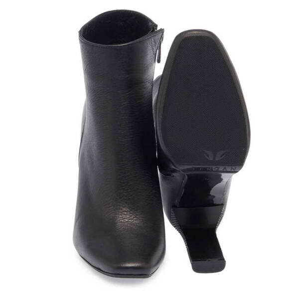 Siyah Hakiki Deri Kadın Klasik Bot - K23K1BT66935-A23 - 4