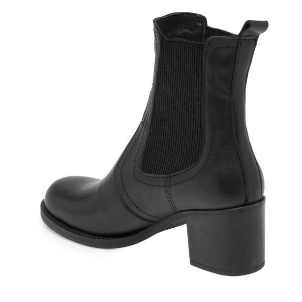 Siyah Deri Kadın Klasik Bot - K24K1BT67527-A23 - 2