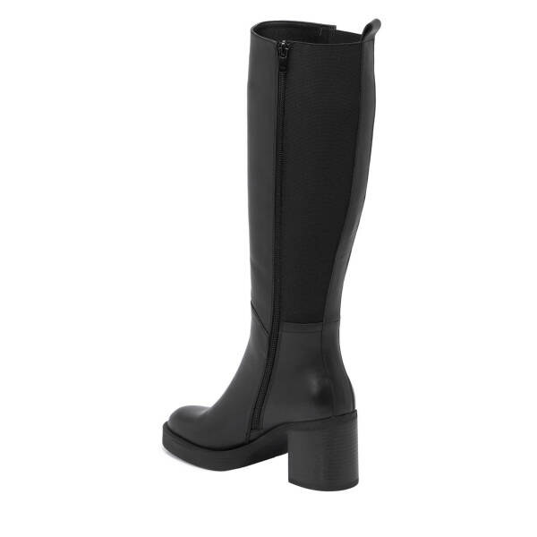 Siyah Deri Kadın Klasik Çizme - K24K1CM67628-A23 - 2