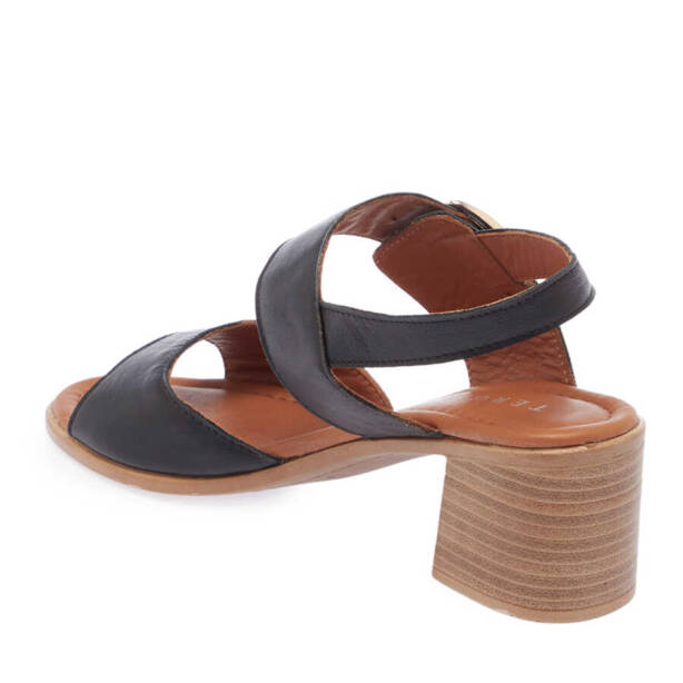 Siyah Hakiki Deri Kadın Sandalet - K24Y1AY67247-A23 - 3