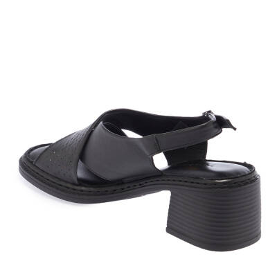 Siyah Deri Kadın Sandalet - K24Y1SN67221-A23 - 2