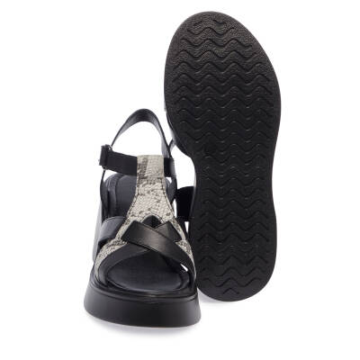  Siyah Deri Kadın Sandalet - K24Y1SN67284-A23 - 4