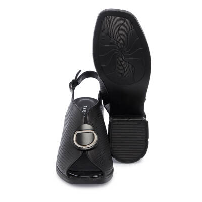 Siyah Deri Kadın Sandalet - K25Y1AY67960-A23 - 4