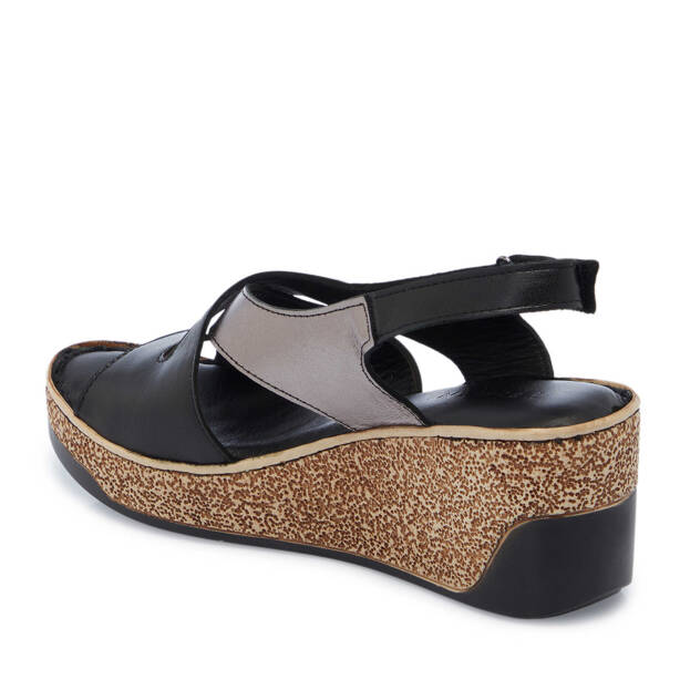 Siyah Hakiki Deri Kadın Sandalet - K25Y1SN67838-A23 - 3