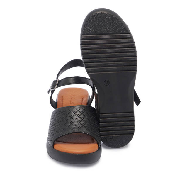 Siyah Hakiki Deri Kadın Sandalet - K25Y1SN67868-A23 - 4