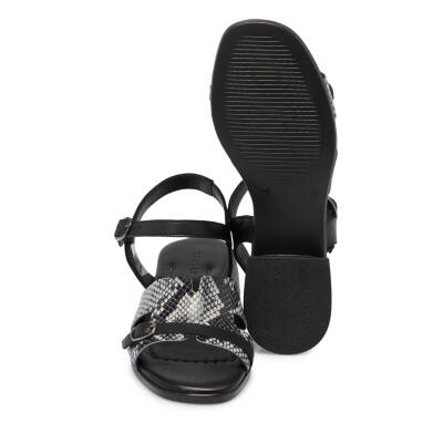 Siyah Deri Kadın Sandalet - K25Y1SN67931-A23 - 4