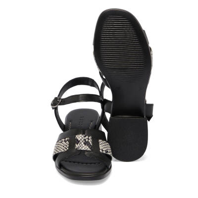 Siyah Deri Kadın Sandalet - K25Y1SN67932-A23 - 4