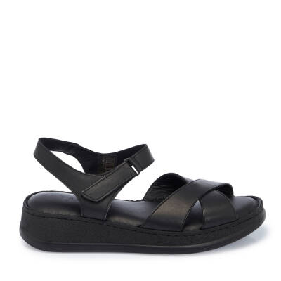 Siyah Deri Kadın Sandalet - K25Y1SN67953-A23 - 3