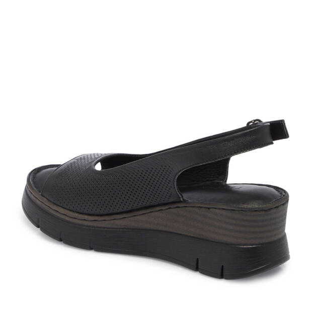 Siyah Hakiki Deri Kadın Sandalet - K25Y1SN67981-A23 - 3