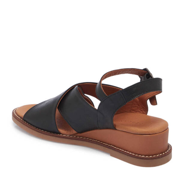 Siyah Hakiki Deri Kadın Sandalet - K25Y1SN68056-A23 - 3