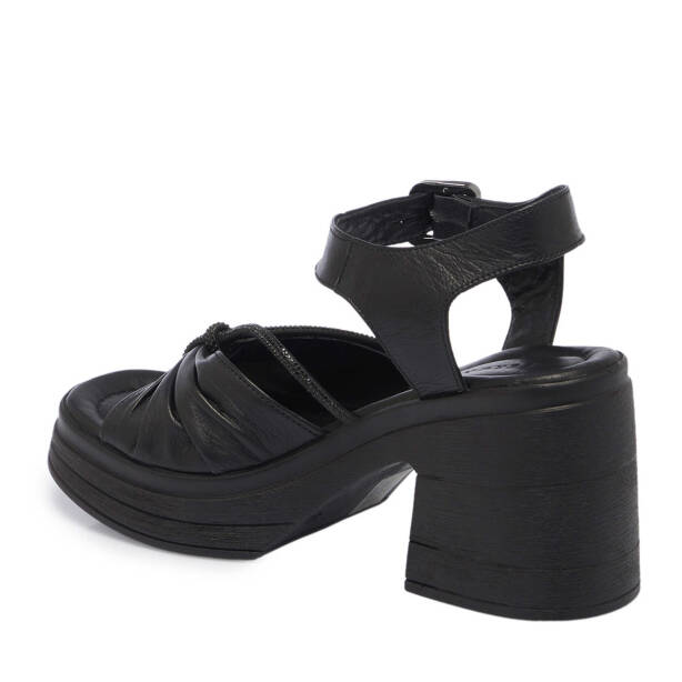 Siyah Hakiki Deri Kadın Sandalet - K25Y1SN68058-A23 - 3