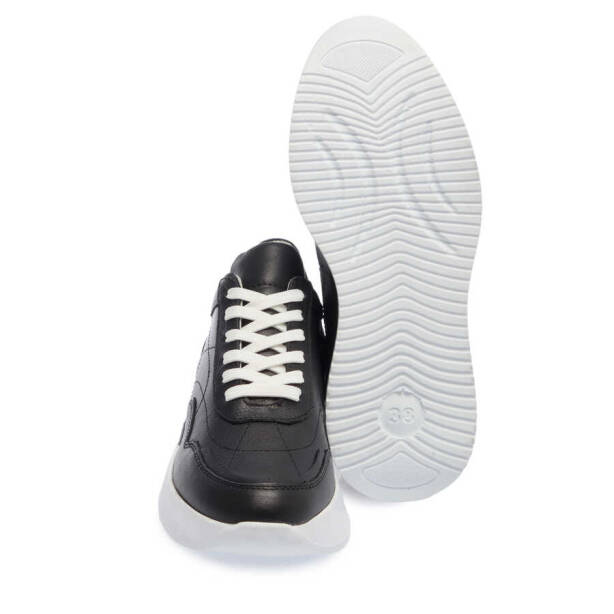 Siyah Deri Kadın Sneaker - K24I1AY67314-A23 - 4