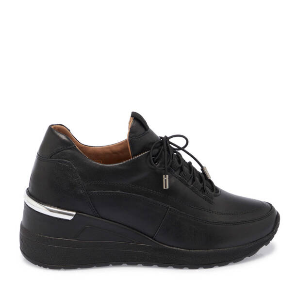 Siyah Deri Kadın Sneaker - K24S1AY67512-A23 - 3