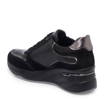 Siyah Deri Kadın Sneaker - K25I1AY67943-A23 - 2