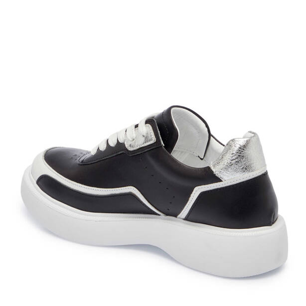 Siyah Hakiki Deri Kadın Sneaker - K25I1AY67996-A23 - 3