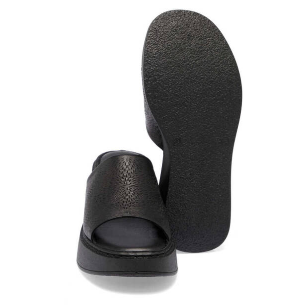 Siyah Hakiki Deri Kadın Terlik - K24Y1TR67218-A23 - 4