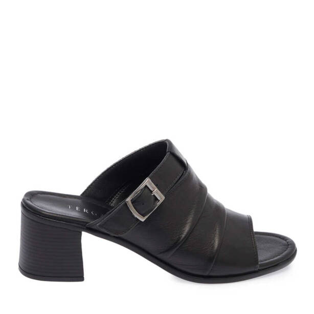 Siyah Hakiki Deri Kadın Terlik - K24Y1TR67231-A23 - 1