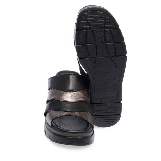 Siyah Hakiki Deri Kadın Terlik - K24Y1TR67233-O6H - 4