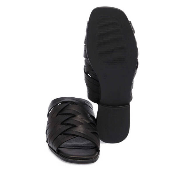 Siyah Deri Kadın Terlik - K24Y1TR67421-A23 - 4