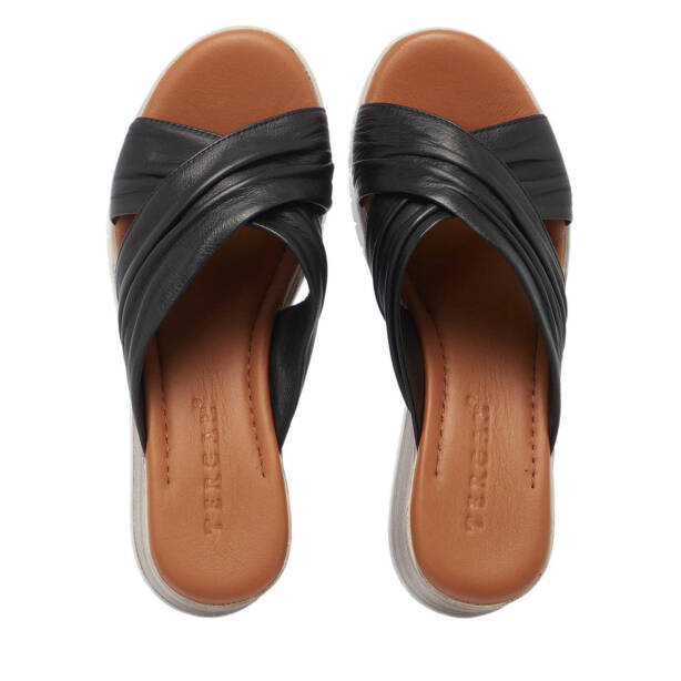 Siyah Hakiki Deri Kadın Terlik - K25Y1TR67775-A23 - 5