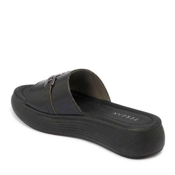 Siyah Hakiki Deri Kadın Terlik - K25Y1TR67787-A23 - 3