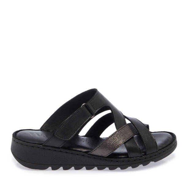 Siyah Hakiki Deri Kadın Terlik - K25Y1TR67836-A23 - 1